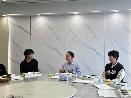 f69553c3e812732d923c798e6ec6ea2